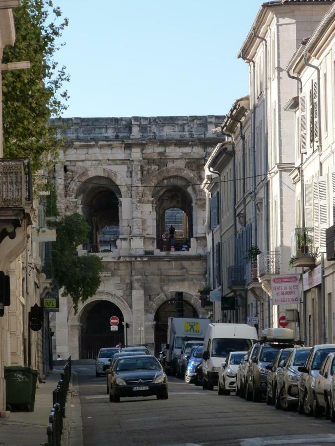 Appart Charme Arenes Nîmes Eksteriør billede